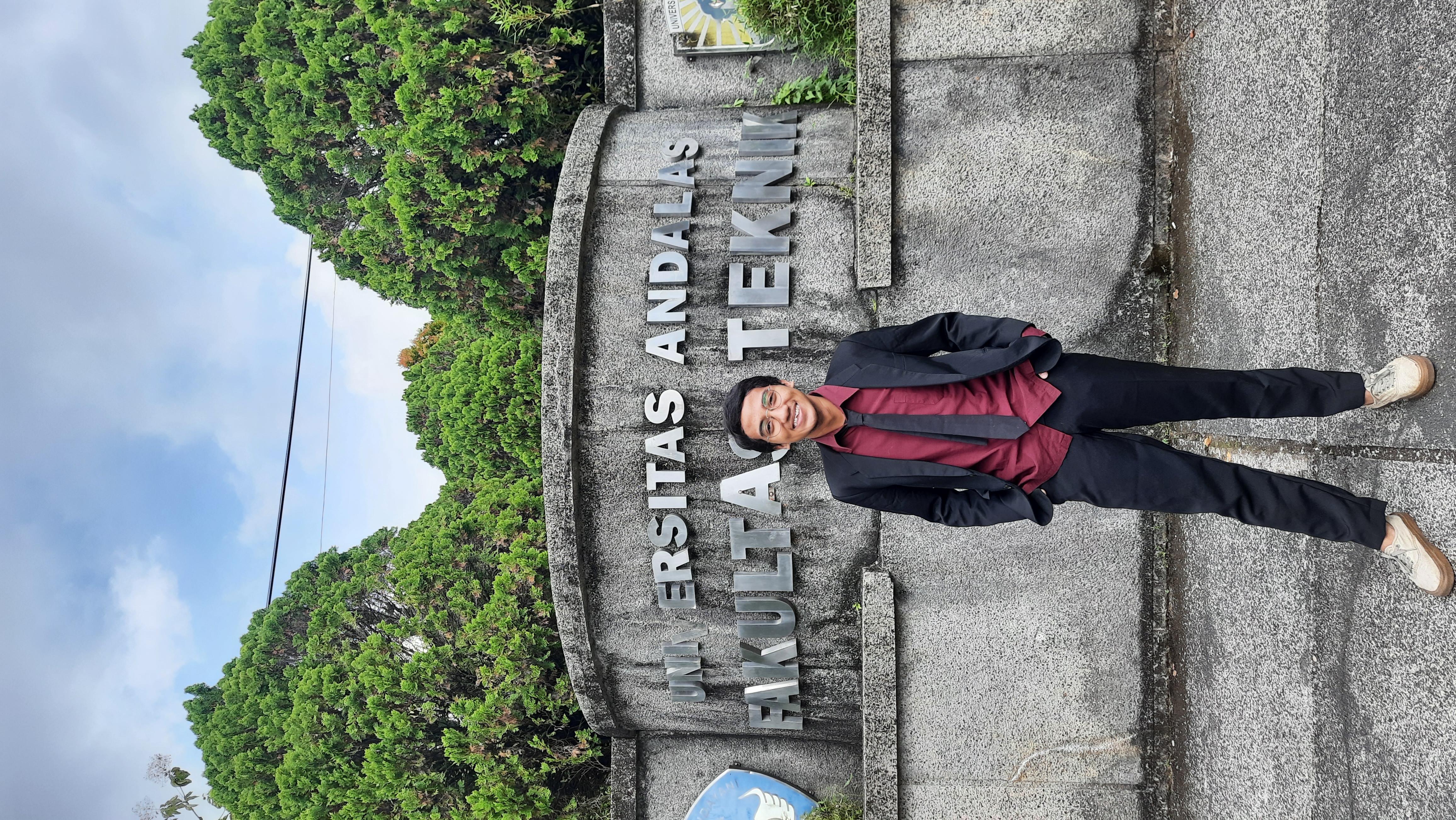 Foto masa S1 di Padang 1